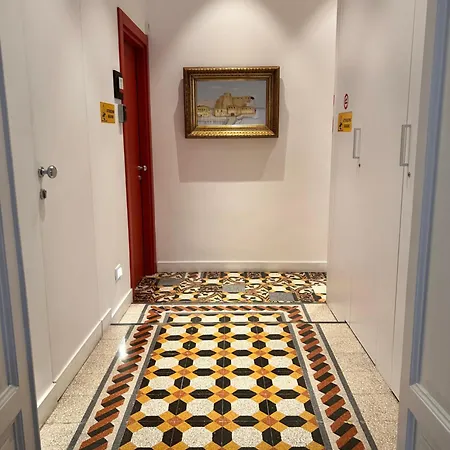 Pensión Faleron Santa Lucia 4*