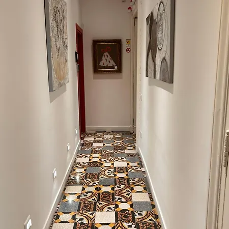 Faleron Santa Lucia Pensión Nápoles