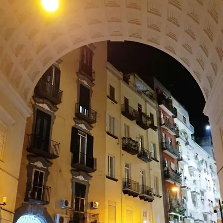 Faleron Santa Lucia Nápoles