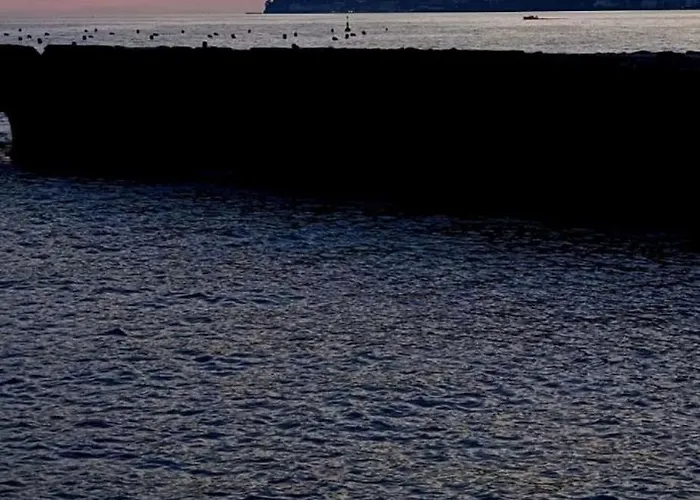 Faleron Santa Lucia Gæstehus Napoli