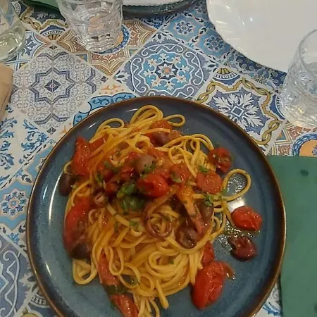 Gæstehus Faleron Santa Lucia 4*
